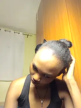 Sugarpie  online show from July 18, 2:38 am