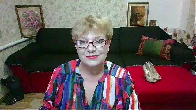 Snapshot of SamantaxFocs chatting on July 30, 10:14 am SamantaxFocs online show from July 30, 10:14 am