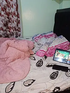 thickiana4 online show from June 11, 9:46 pm