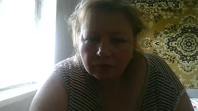 Snapshot of LediMelissa chatting on May 20, 11:05 am LediMelissa online show from May 20, 11:05 am