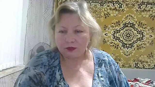 Snapshot of LediMelissa chatting on May 21, 9:00 pm LediMelissa online show from May 21, 9:00 pm
