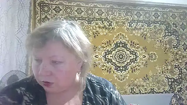 Snapshot of LediMelissa chatting on May 23, 1:44 am LediMelissa online show from May 23, 1:44 am