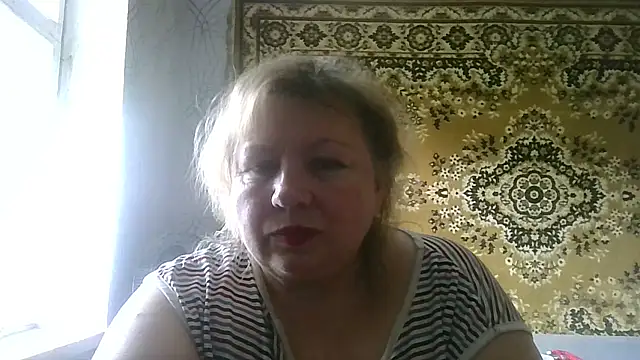 Snapshot of LediMelissa chatting on May 24, 10:31 am LediMelissa online show from May 24, 10:31 am