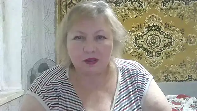 Snapshot of LediMelissa chatting on May 28, 7:00 pm LediMelissa online show from May 28, 7:00 pm