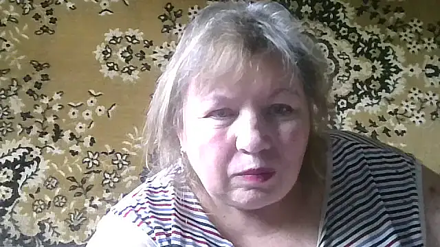 Snapshot of LediMelissa chatting on June 18, 9:14 am LediMelissa online show from June 18, 9:14 am