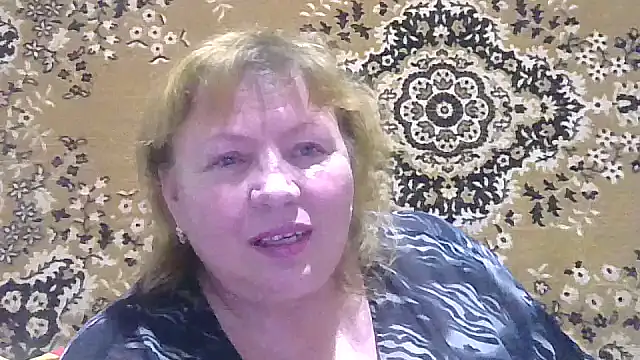 Snapshot of LediMelissa chatting on July 15, 11:21 pm LediMelissa online show from July 15, 11:21 pm