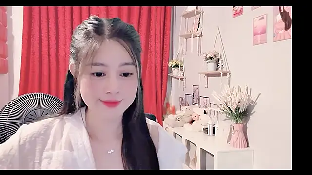 Bee-Cherry online show from June 7, 7:56 am