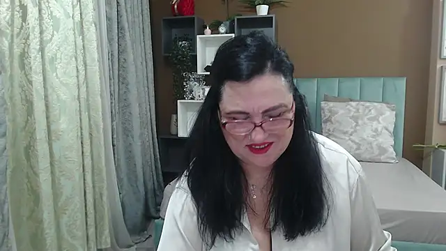 Snapshot of ValerieSmithsx chatting on May 21, 6:09 am ValerieSmithsx online show from May 21, 6:09 am