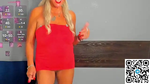Snapshot of Anna_Coolidge chatting on July 11, 12:57 am Anna Coolidge online show from July 11, 12:57 am