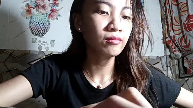 Snapshot of DeeannGunby chatting on June 19, 4:33 pm DeeannGunby online show from June 19, 4:33 pm