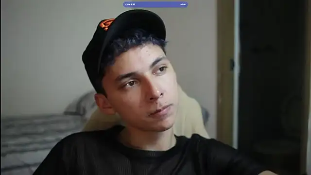 archi love online show from March 3, 8:09 am