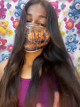 Snapshot of SexySiyaSingh chatting on June 14, 7:10 am SexySiyaSingh online show from June 14, 7:10 am