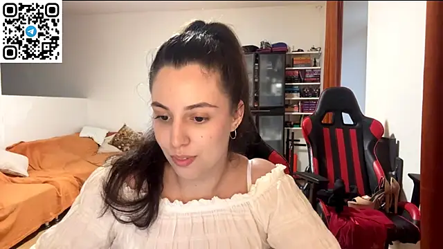 Snapshot of SweetFenomen67 chatting on July 17, 5:07 pm SweetFenomen67 online show from July 17, 5:07 pm