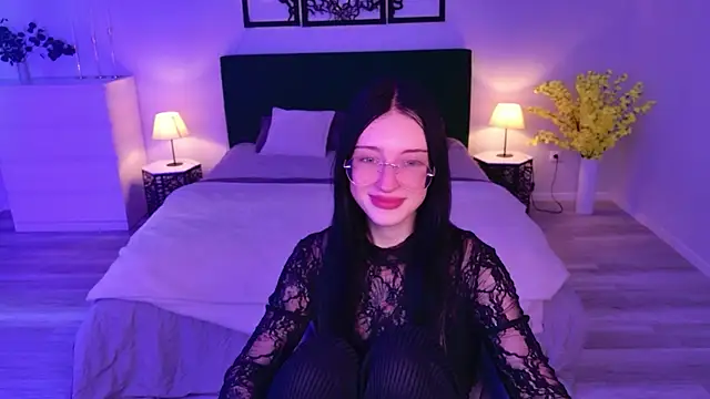 Snapshot of AlexisBliss chatting on July 12, 5:09 am AlexisBliss online show from July 12, 5:09 am