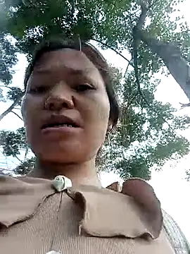 Snapshot of lya_sexyy chatting on July 8, 10:53 am lya sexyy online show from July 8, 10:53 am