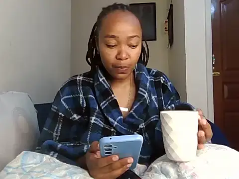 Snapshot of atara_seren chatting on July 11, 9:56 am atara seren online show from July 11, 9:56 am