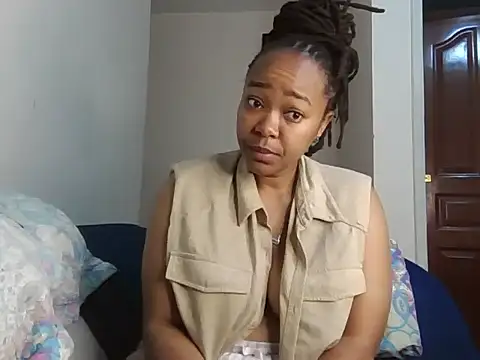 Snapshot of atara_seren chatting on July 13, 2:03 am atara seren online show from July 13, 2:03 am