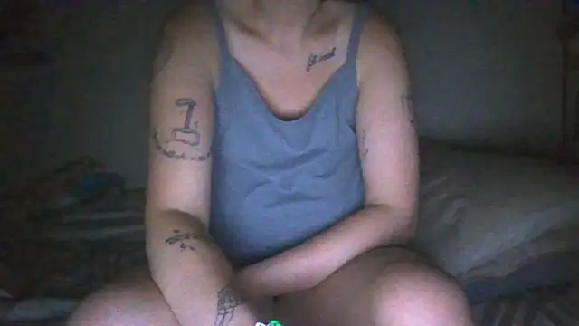 Snapshot of JackiePascal chatting on June 15, 5:53 am JackiePascal online show from June 15, 5:53 am