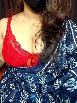 Snapshot of Dreamgirl_3 chatting on June 1, 10:17 am Dreamgirl 3 online show from June 1, 10:17 am