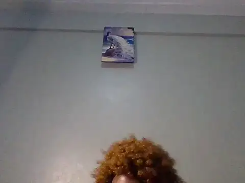 Snapshot of smallnanah chatting on May 18, 6:36 pm smallnanah online show from May 18, 6:36 pm