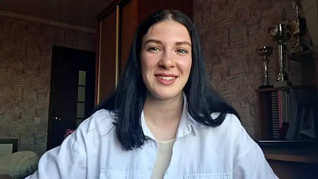 Snapshot of MoroseViki chatting on May 23, 2:43 pm MoroseViki online show from May 23, 2:43 pm