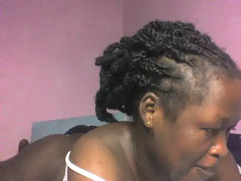 Snapshot of Pinky_lina1 chatting on July 12, 9:39 pm Pinky lina1 online show from July 12, 9:39 pm