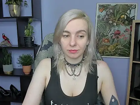 Snapshot of velvetanne chatting on May 29, 6:22 am velvetanne online show from May 29, 6:22 am