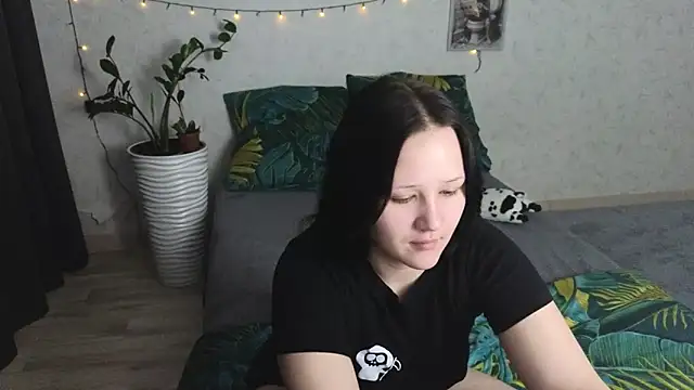 Tori cute online show from May 31, 12:41 am