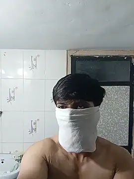 Snapshot of adil_cute chatting on May 25, 7:09 pm adil cute online show from May 25, 7:09 pm
