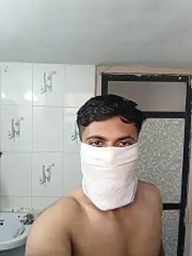 Snapshot of adil_cute chatting on June 5, 5:47 am adil cute online show from June 5, 5:47 am