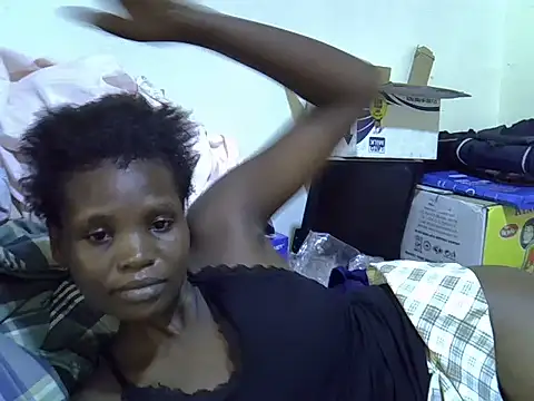 Snapshot of cute_aliyah chatting on July 1, 5:23 pm cute aliyah online show from July 1, 5:23 pm