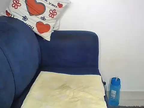 Snapshot of Kinky_Sexy chatting on June 7, 5:27 pm Kinky Sexy online show from June 7, 5:27 pm