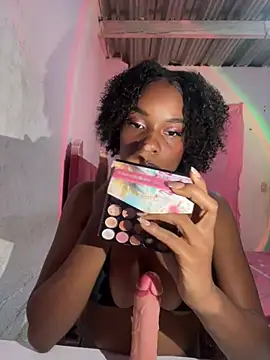 Snapshot of Nathi_Parker chatting on July 21, 1:13 pm Nathi Parker online show from July 21, 1:13 pm