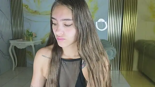 Snapshot of Valeriaa_s chatting on July 15, 12:10 pm Valeriaa s online show from July 15, 12:10 pm