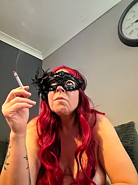 Snapshot of cumslut76 chatting on July 8, 8:13 pm cumslut76 online show from July 8, 8:13 pm
