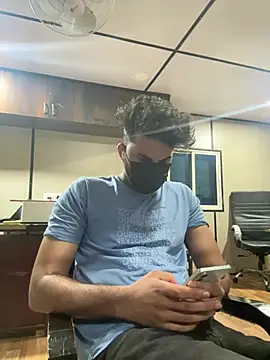 Snapshot of spiral__man007 chatting on June 28, 7:31 pm spiral man007 online show from June 28, 7:31 pm