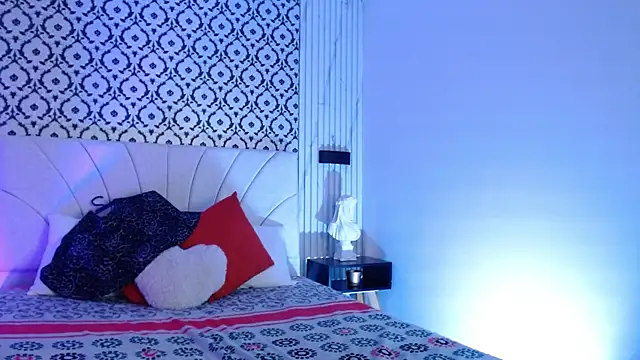 Snapshot of Samantha_Brm chatting on July 11, 7:38 pm Samantha Brm online show from July 11, 7:38 pm