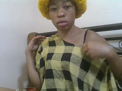 Snapshot of bubble_candi chatting on May 21, 9:49 am bubble candi online show from May 21, 9:49 am