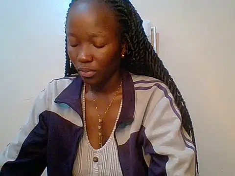 Snapshot of Shania_loveer chatting on May 31, 1:29 pm Shania loveer online show from May 31, 1:29 pm