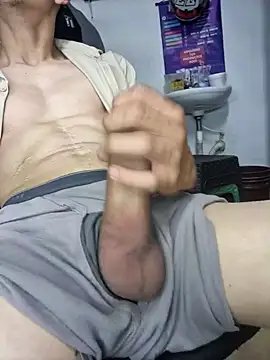 tom latin online show from July 13, 7:11 am