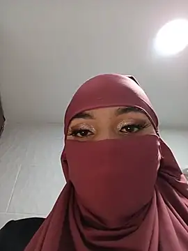 Snapshot of Samira_1 chatting on June 30, 12:11 am Samira 1 online show from June 30, 12:11 am