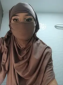 Snapshot of Samira_1 chatting on July 16, 11:44 pm Samira 1 online show from July 16, 11:44 pm