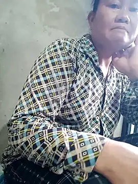 Snapshot of Jiju-min chatting on June 9, 10:54 pm Jiju-min online show from June 9, 10:54 pm