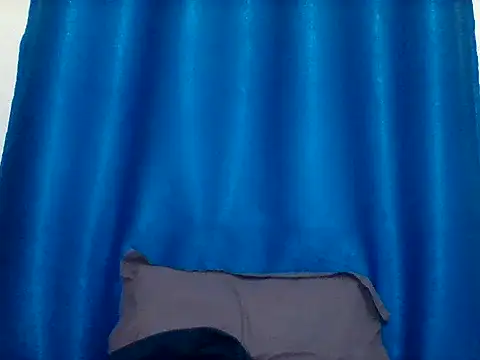 Snapshot of sexyapple23 chatting on July 10, 10:34 pm sexyapple23 online show from July 10, 10:34 pm