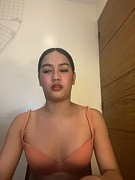 Snapshot of sexyasiancock_yllana chatting on June 29, 1:22 pm sexyasiancock yllana online show from June 29, 1:22 pm