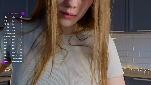 DivaCrystal  online show from June 5, 12:22 pm