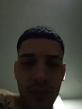 Snapshot of boy_max_latin chatting on July 11, 4:26 am boy max latin online show from July 11, 4:26 am