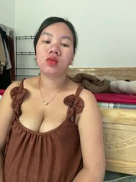 Snapshot of Suki-love chatting on July 14, 5:45 am Suki-love online show from July 14, 5:45 am