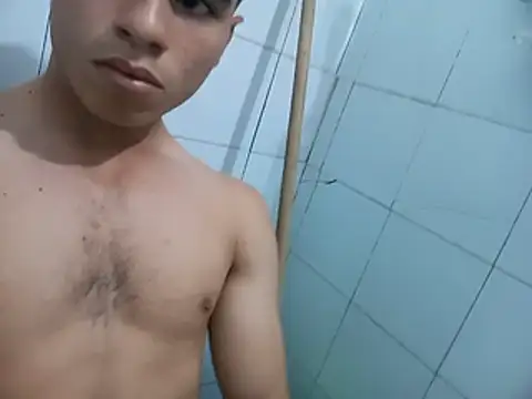 Snapshot of Alejandro_343_vs chatting on July 9, 5:17 pm Alejandro 343 vs online show from July 9, 5:17 pm