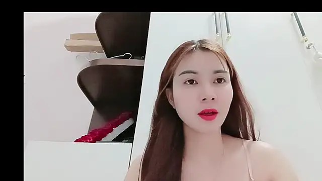 Snapshot of Micky-love chatting on June 10, 4:12 am Micky-love online show from June 10, 4:12 am
